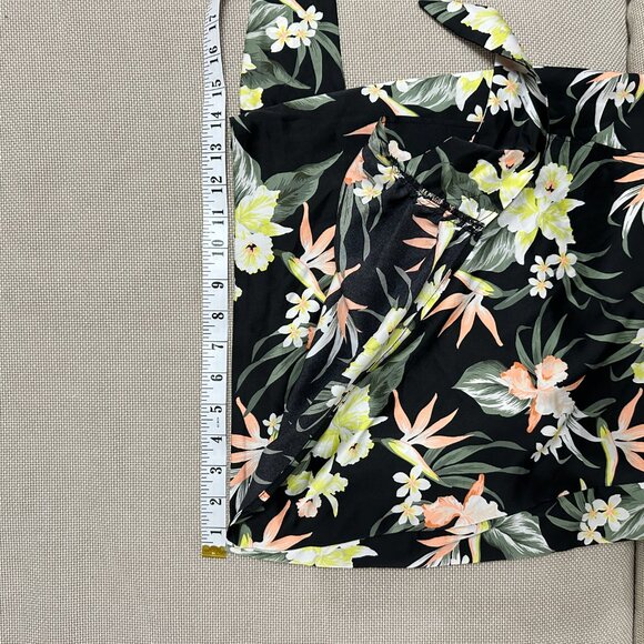 H&M DIVIDED Floral Wrap Skirt Size 4 - Picture 10 of 11